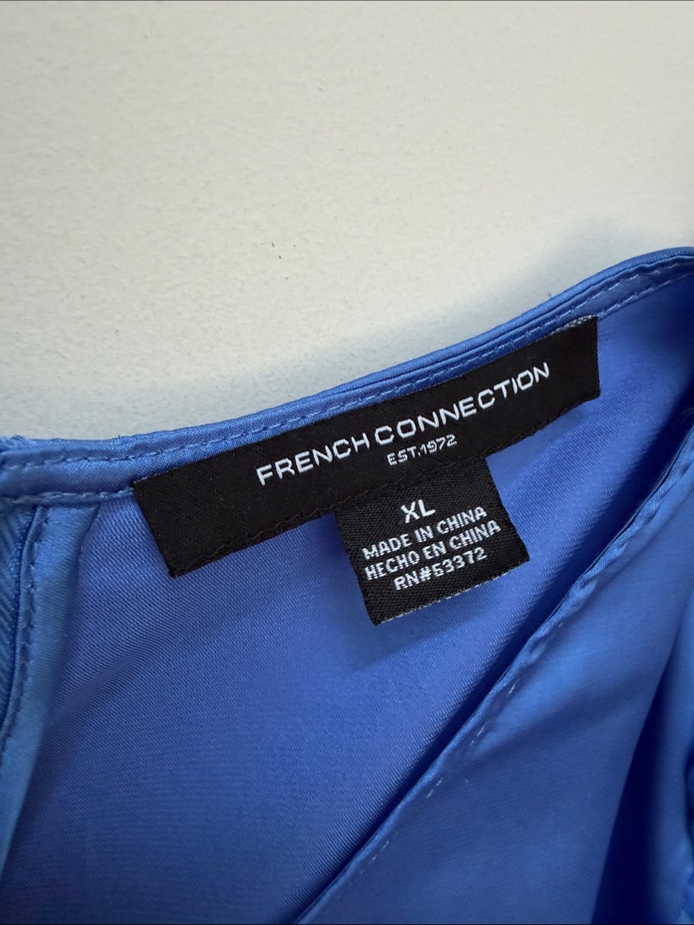 French Connection Blue Satin Blouse SZ XL - Picture 4 of 4